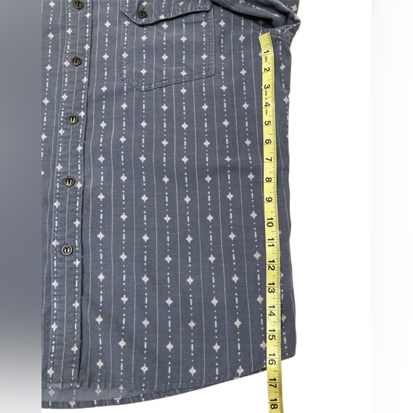 Pendleton Corduroy Gray Diamond Patterned Men's Button Up Shirt, Size Large - Picture 6 of 6